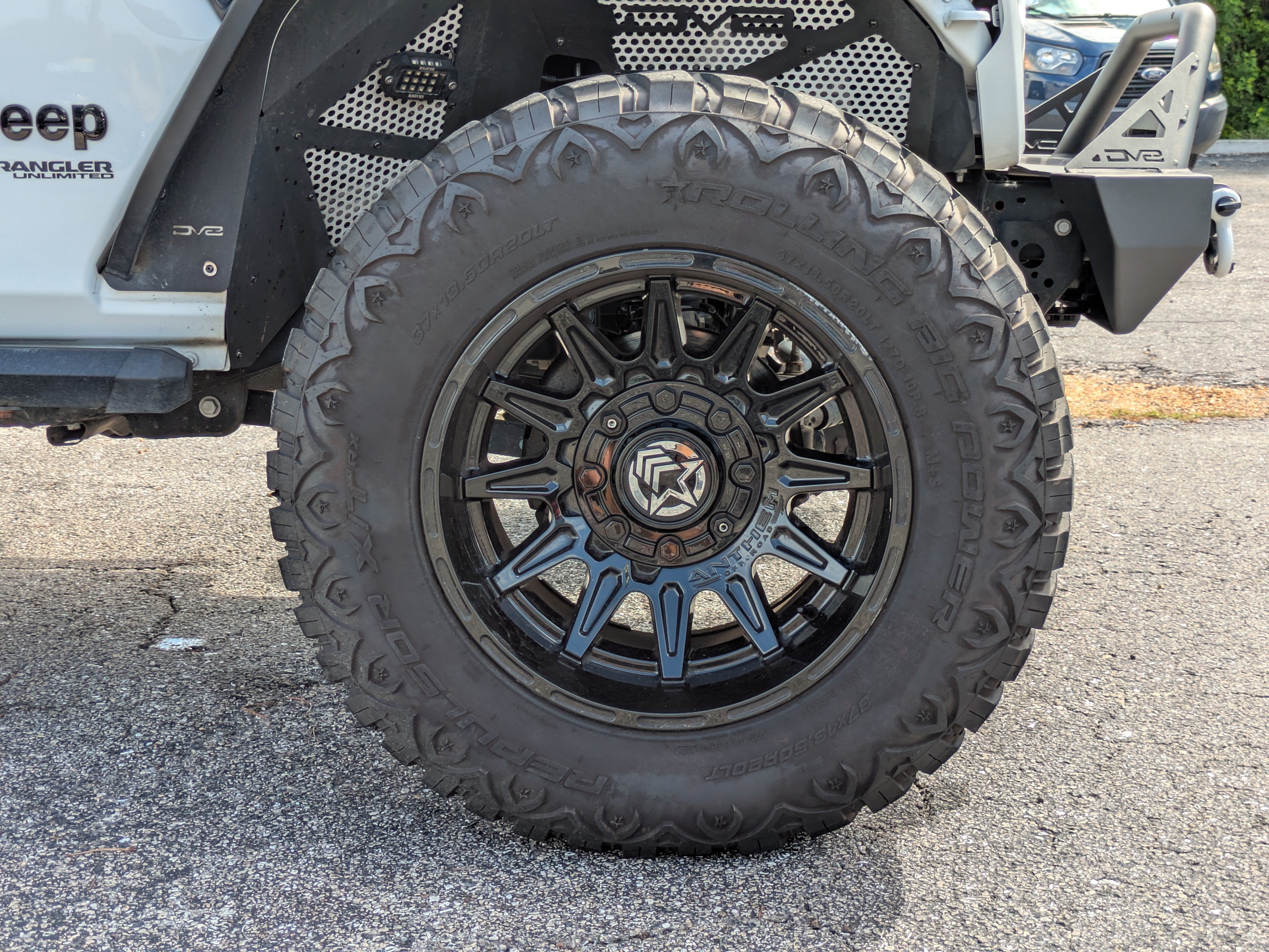Used 2021 Jeep Wrangler Unlimited Sahara AWD/4WD image 11