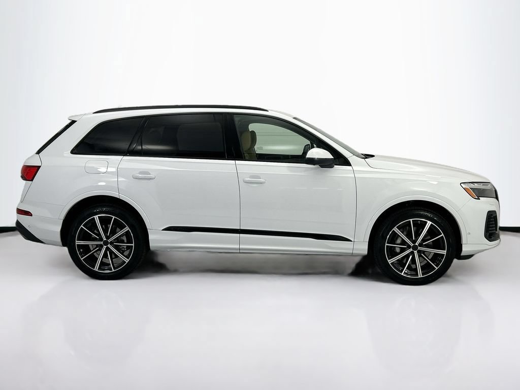 Used 2026 Audi Q7 2.0T Premium Plus w/ Premium Plus Package AWD/4WD image 4