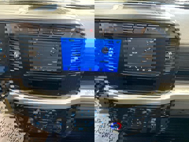 New 2024 Ford F550 4x4 Regular Cab Super Duty image 17