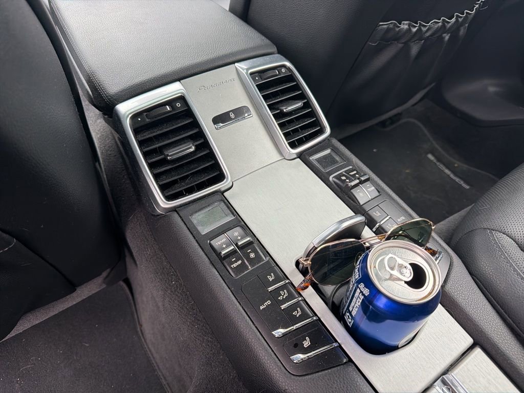 Used 2015 Porsche Panamera 4 AWD/4WD image 48