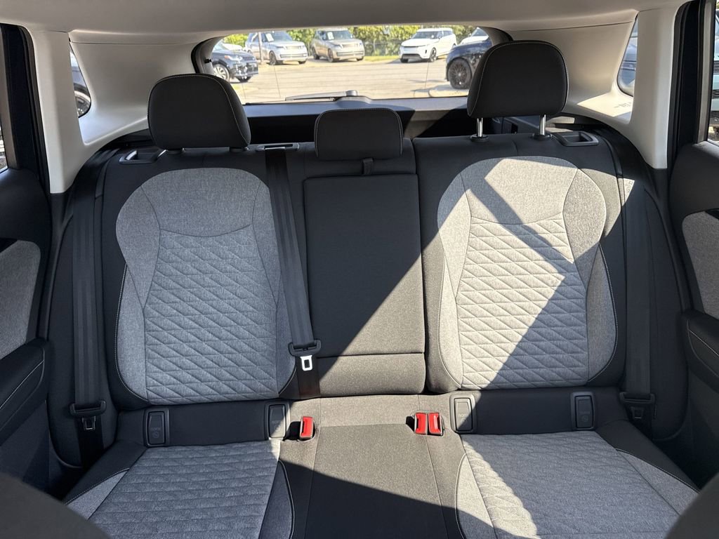 New 2025 Volkswagen Tiguan S image 30