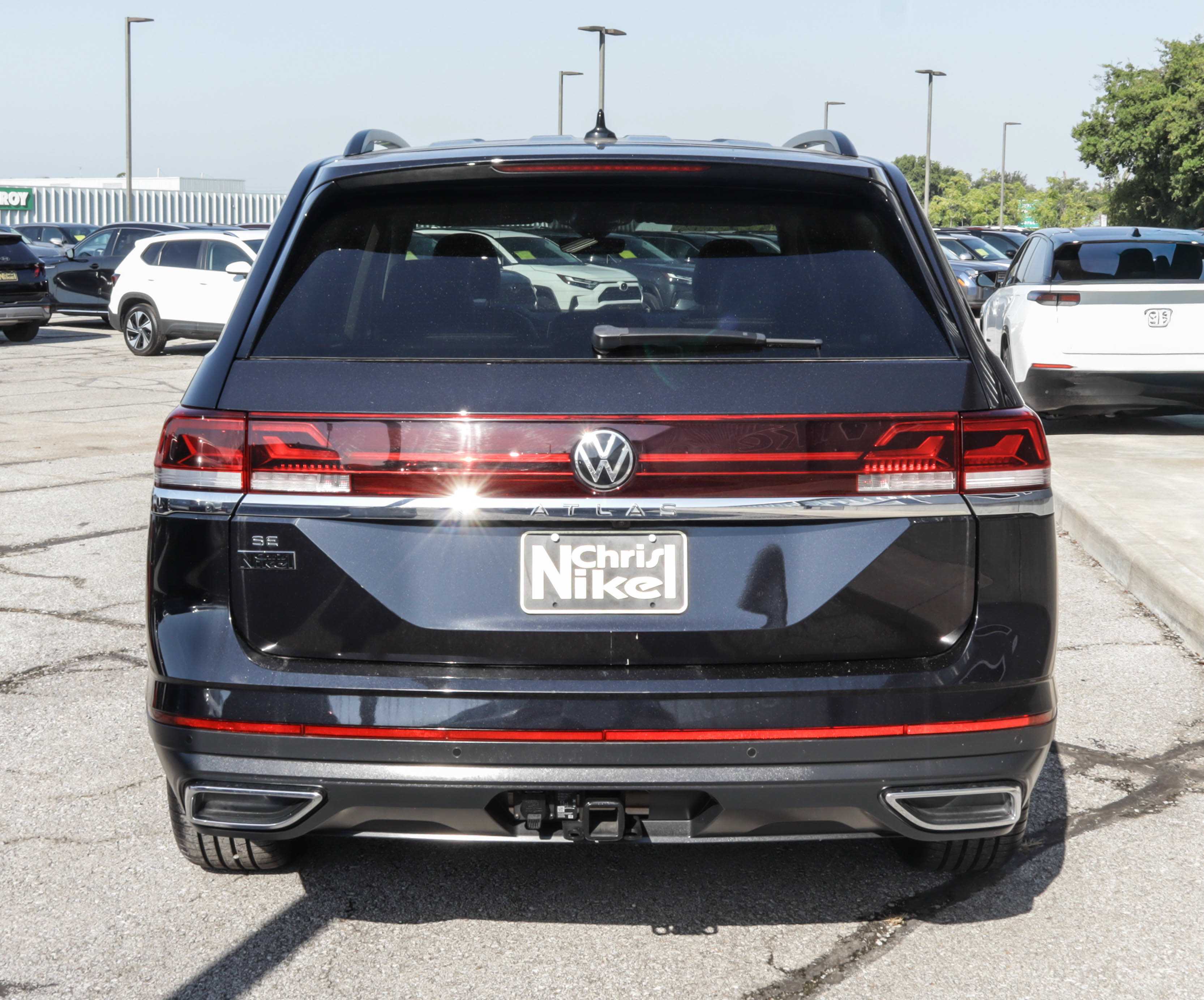 Used 2025 Volkswagen Atlas SE FWD image 5