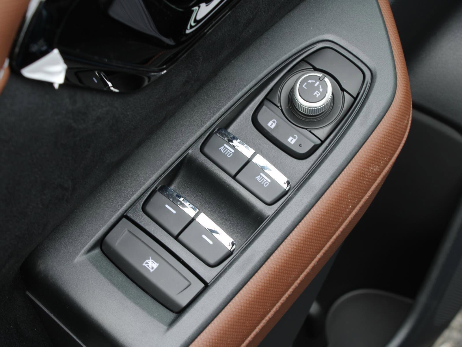 New 2025 Subaru Forester Touring image 15