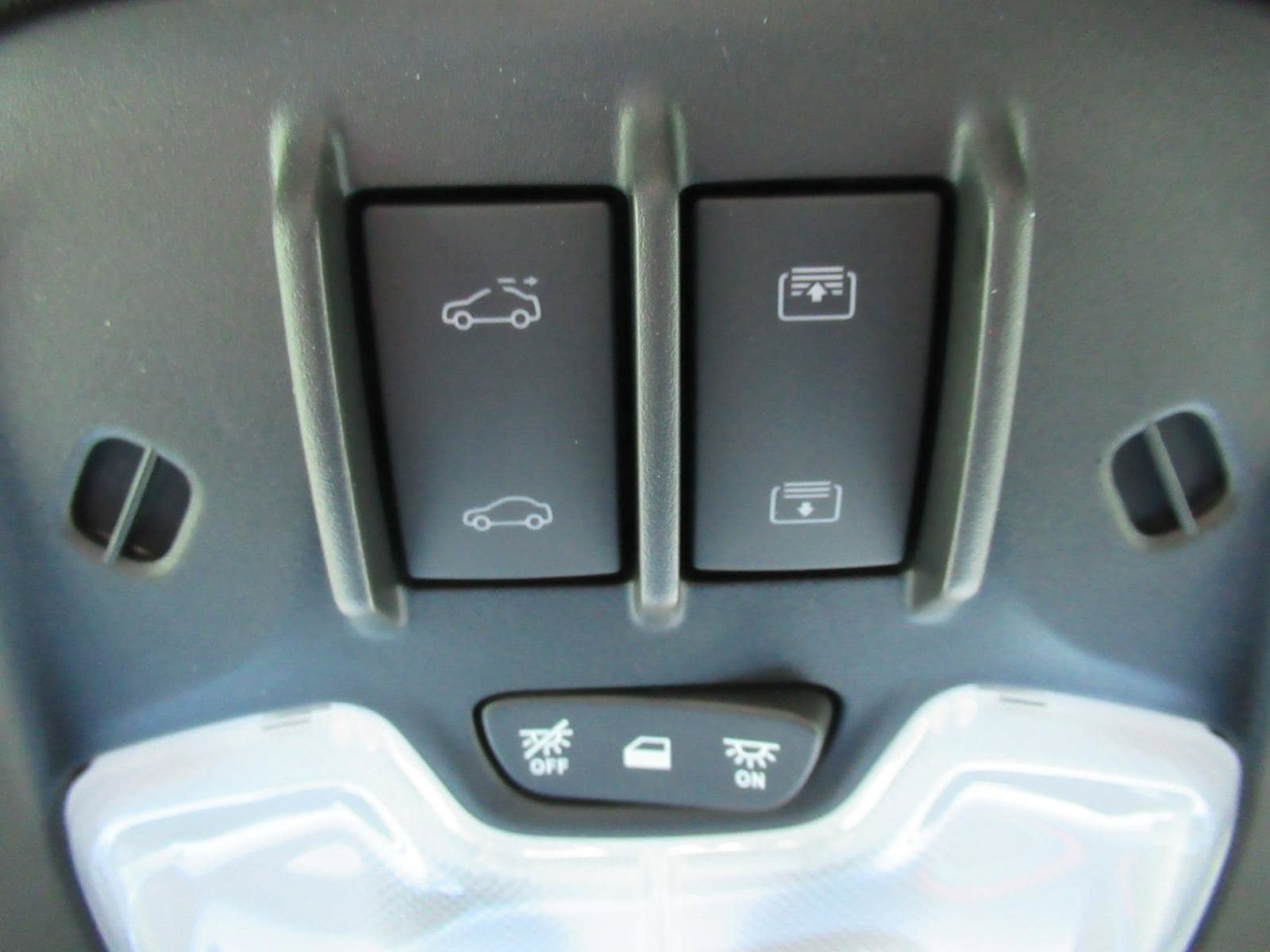 New 2026 Chevrolet TrailBlazer RS w/ Convenience Package FWD image 30