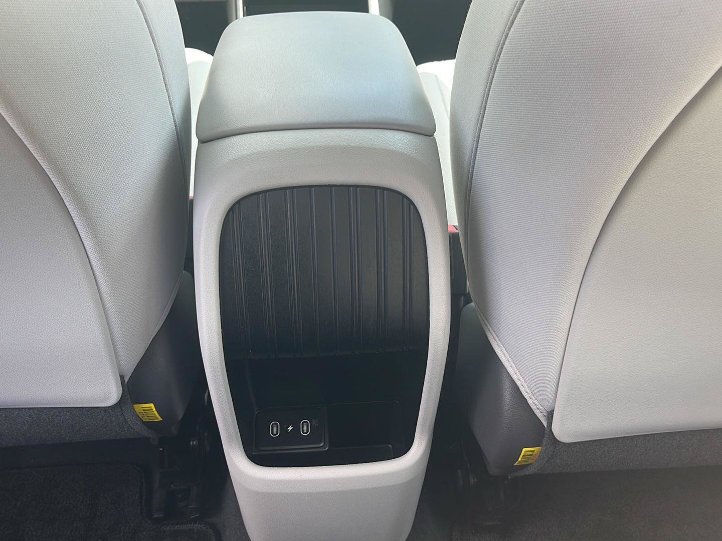 Certified 2024 Hyundai Kona SE FWD image 14