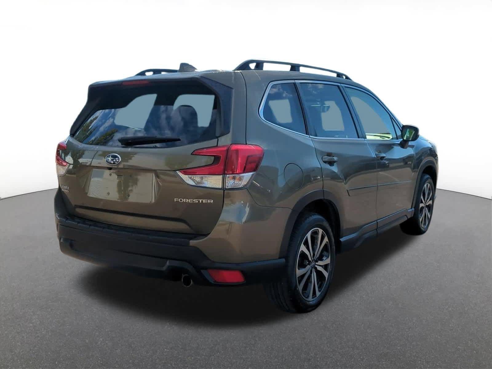 Used 2023 Subaru Forester Limited w/ Popular Package #2 AWD/4WD image 6