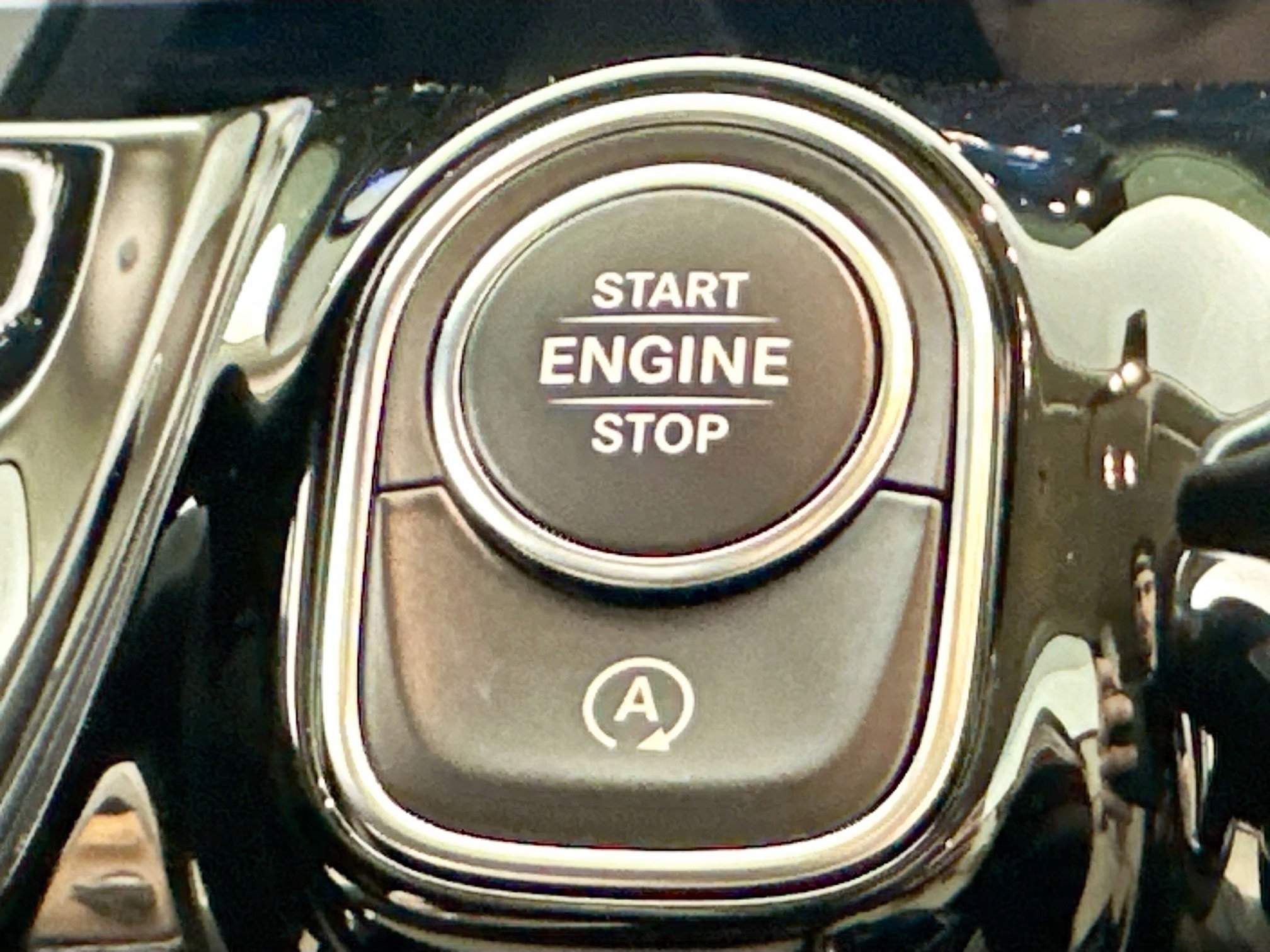 Certified 2022 Mercedes-Benz GLA 250 4MATIC image 16