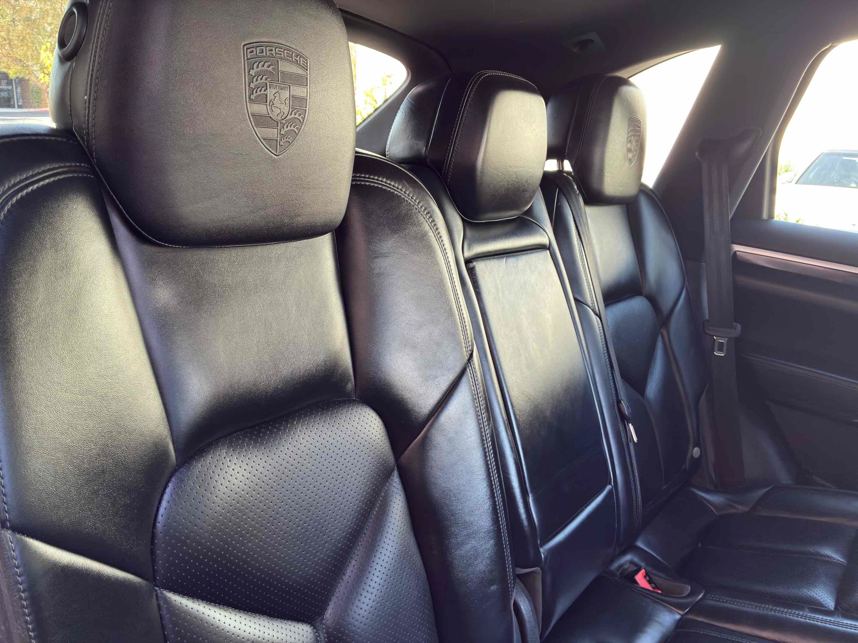 Used 2017 Porsche Cayenne AWD/4WD image 54