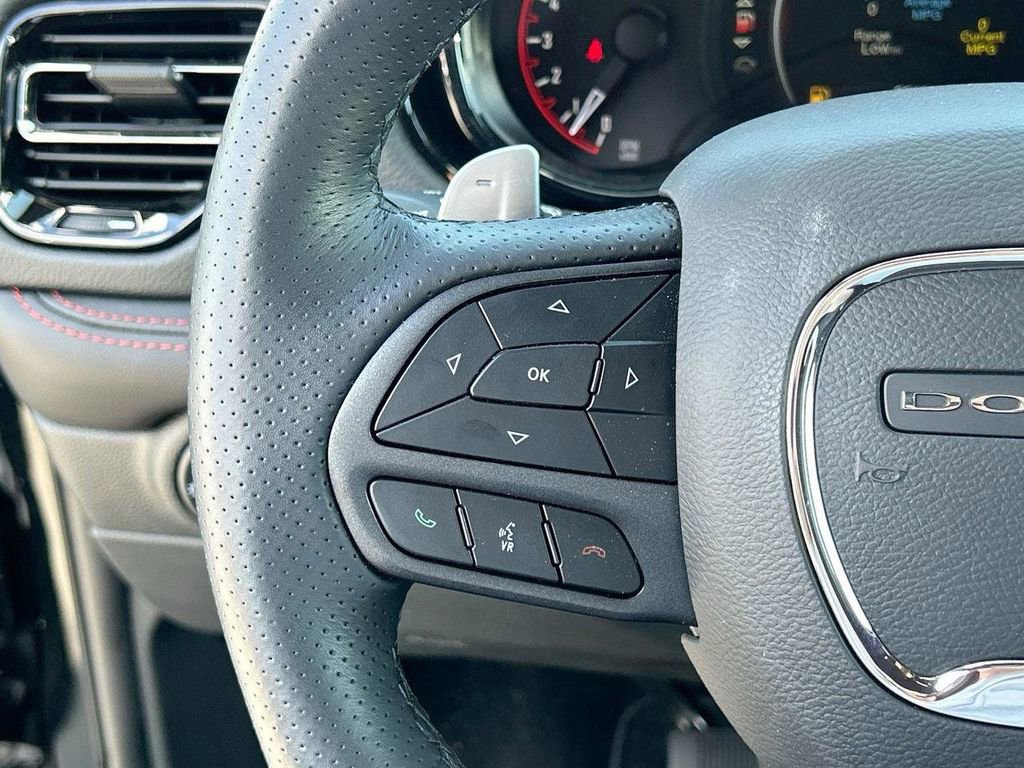 Used 2025 Dodge Durango GT image 33