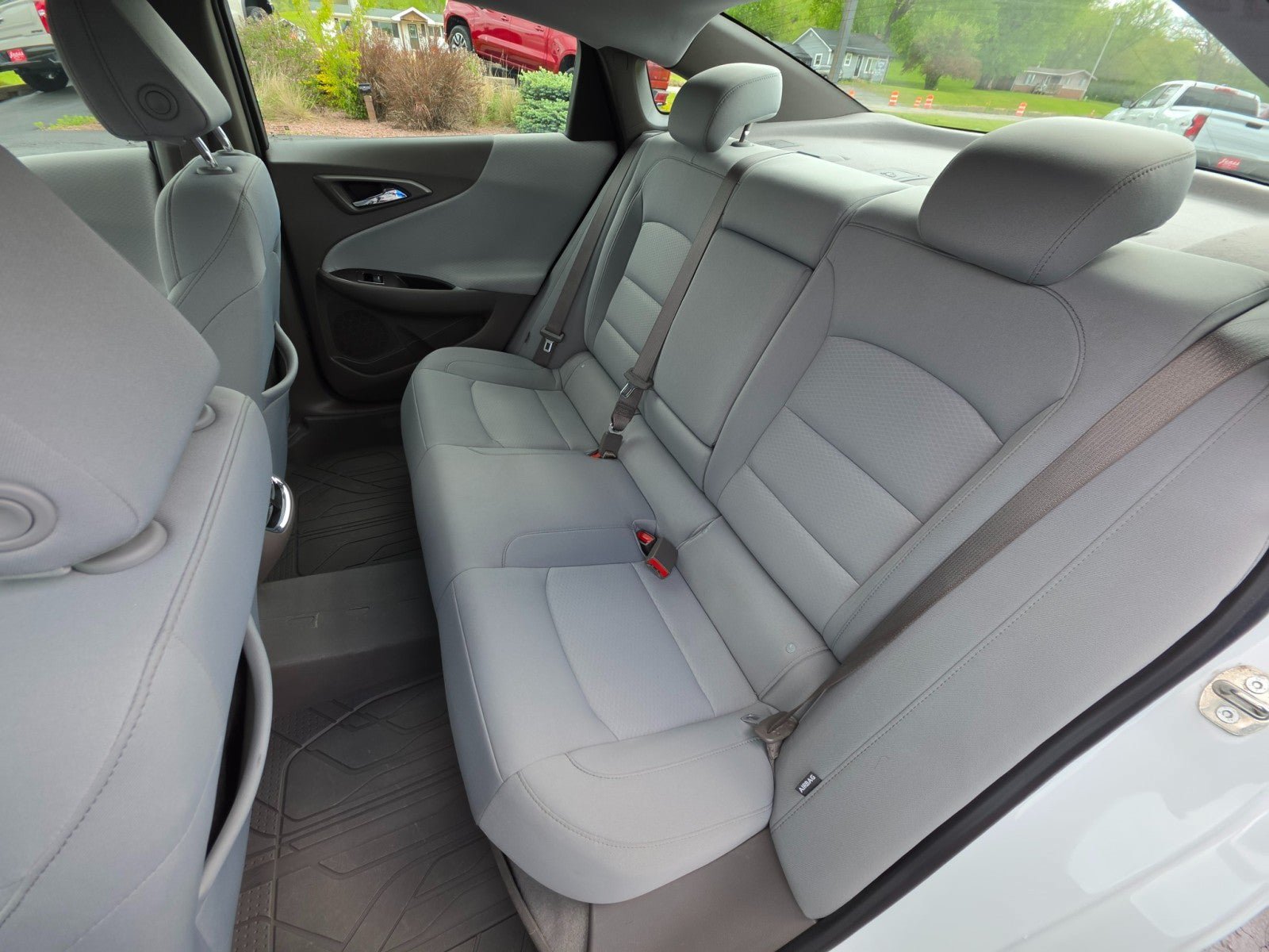 Used 2021 Chevrolet Malibu LT FWD image 20