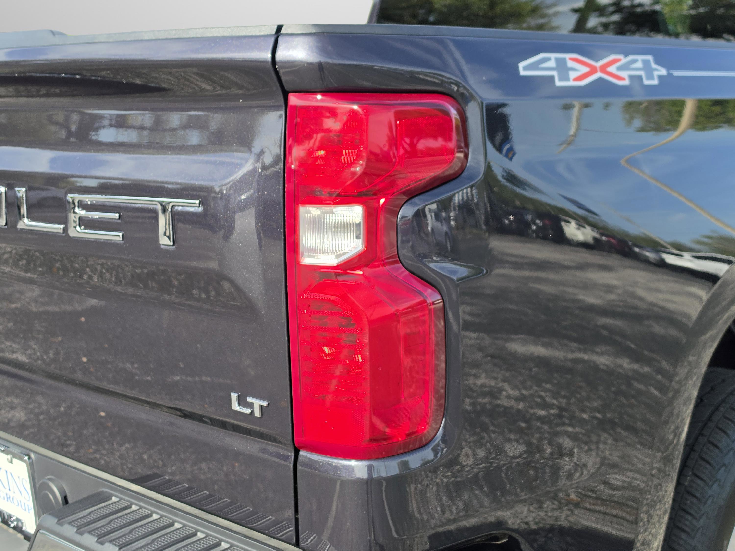 Used 2024 Chevrolet Silverado 1500 LT image 38