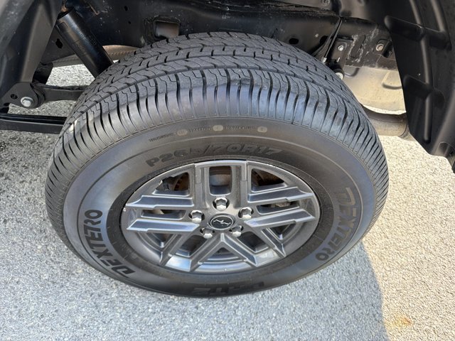 Used 2024 Jeep Gladiator Sport AWD/4WD image 12