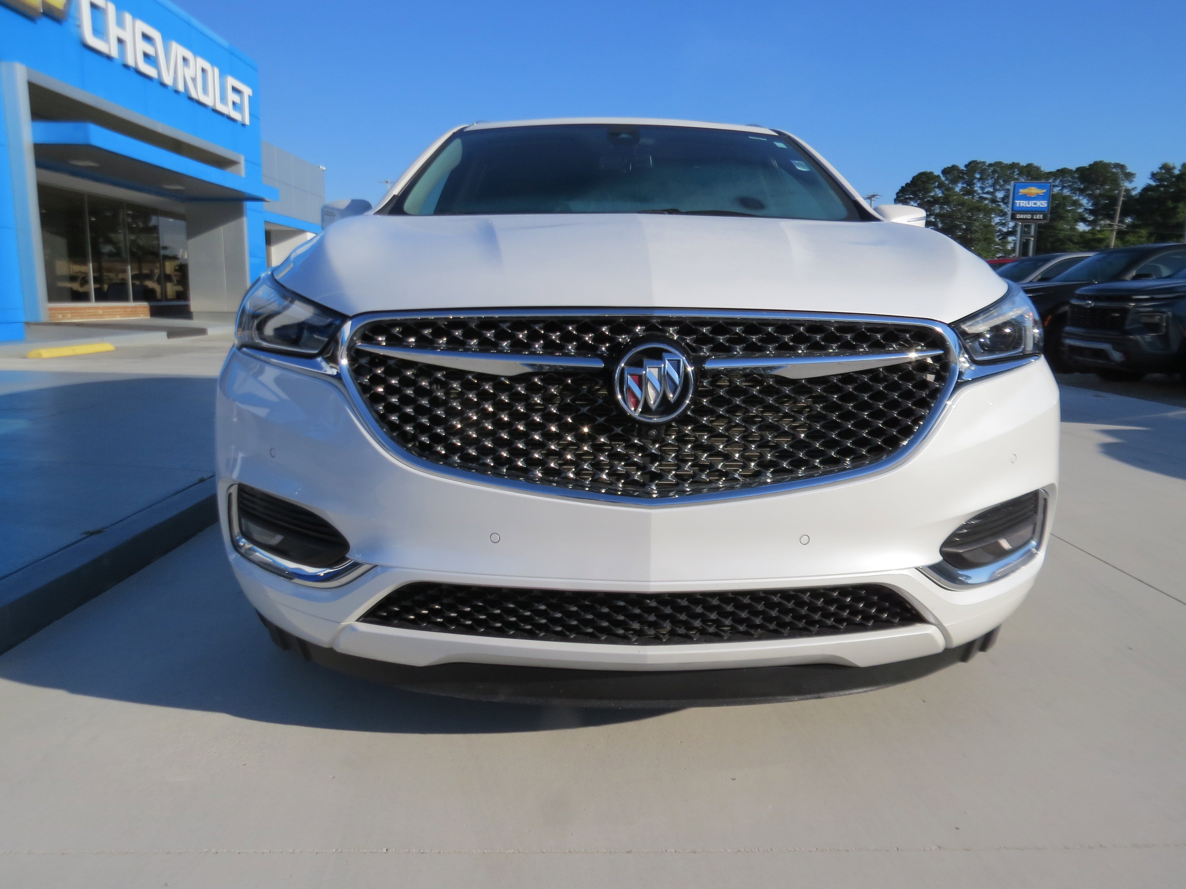 Used 2020 Buick Enclave Avenir w/ Trailering Package, 5000 lbs. FWD image 7