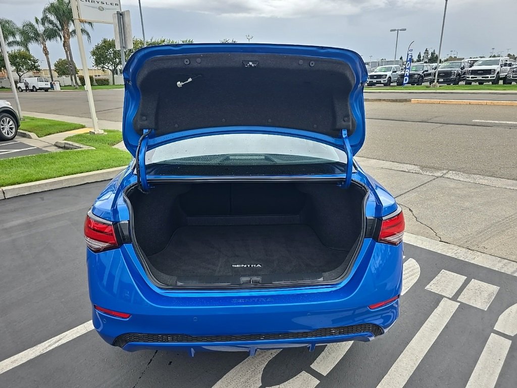 Used 2024 Nissan Sentra SV image 12