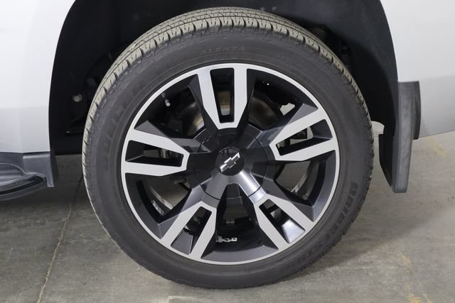 Used 2019 Chevrolet Tahoe Premier w/ RST 6.2L Performance Edition AWD/4WD image 38