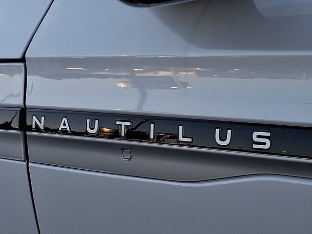 New 2026 Lincoln Nautilus Reserve AWD/4WD image 21