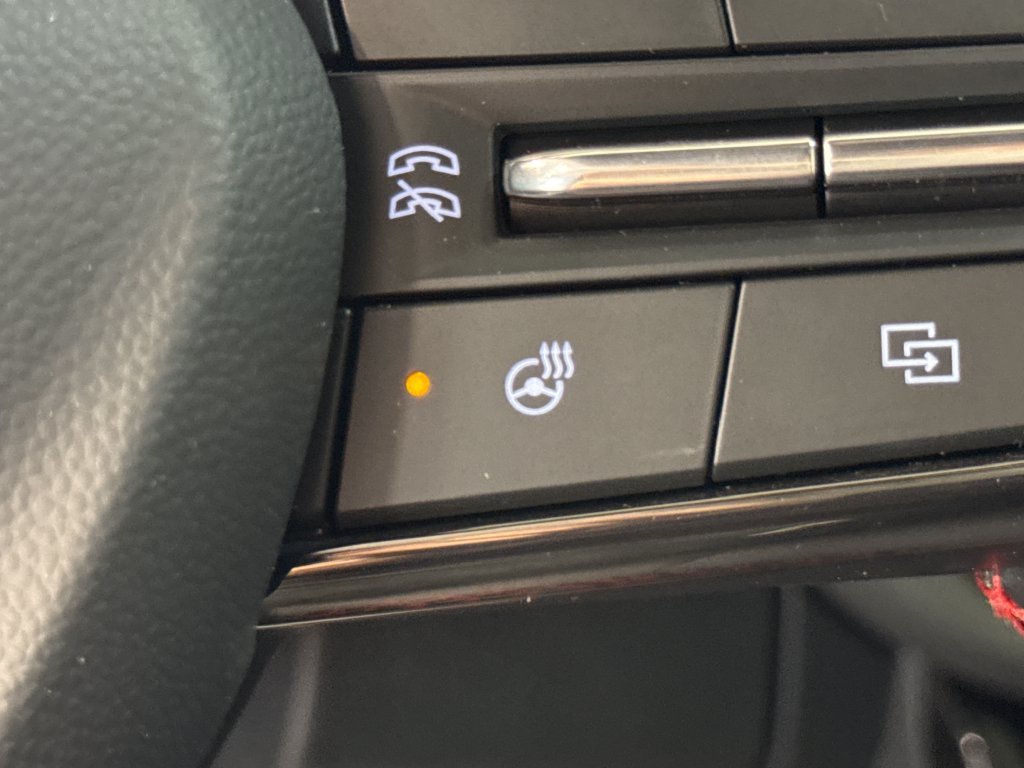 New 2025 Chevrolet Equinox EV RS w/ Active Safety Package 3 AWD/4WD image 3