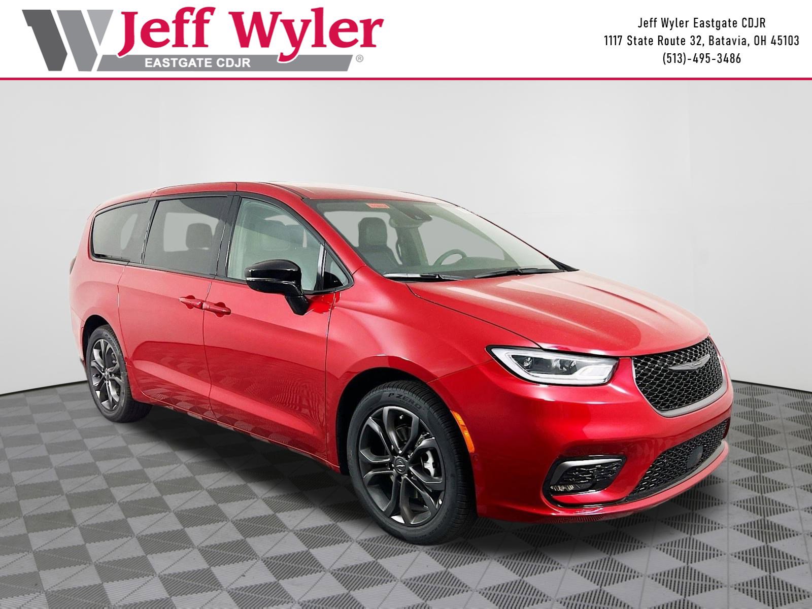 New 2026 Chrysler Pacifica Select