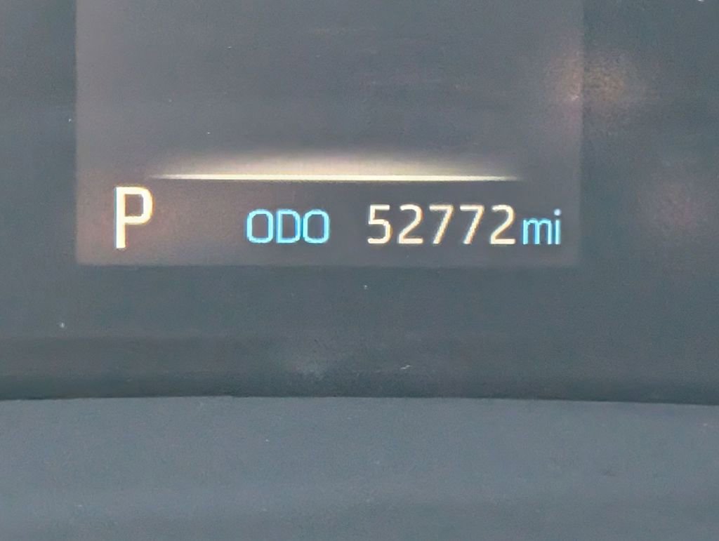 Used 2022 Toyota Sienna XSE image 24