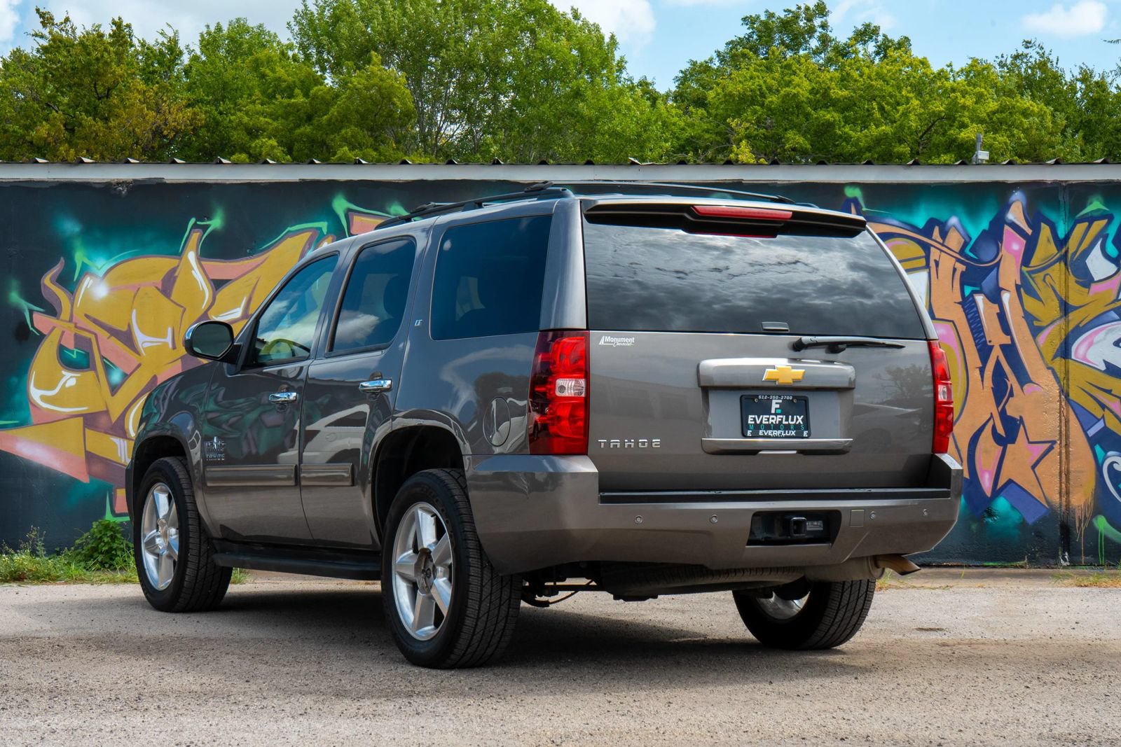 Used 2013 Chevrolet Tahoe LT w/ Texas Edition RWD image 10