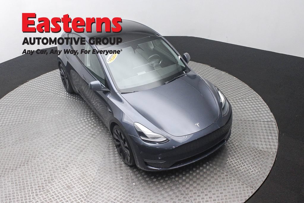 Used 2022 Tesla Model Y Performance AWD/4WD image 3