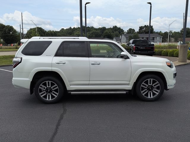 Used 2018 Toyota 4Runner Limited AWD/4WD image 8