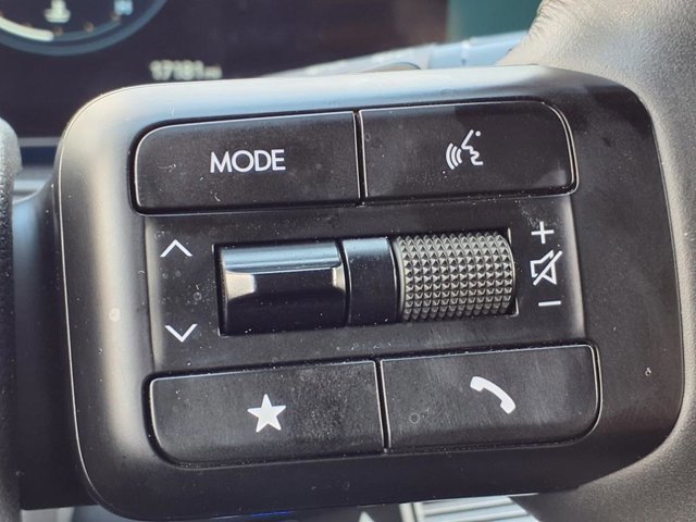 Used 2024 Hyundai Santa Fe Calligraphy image 28