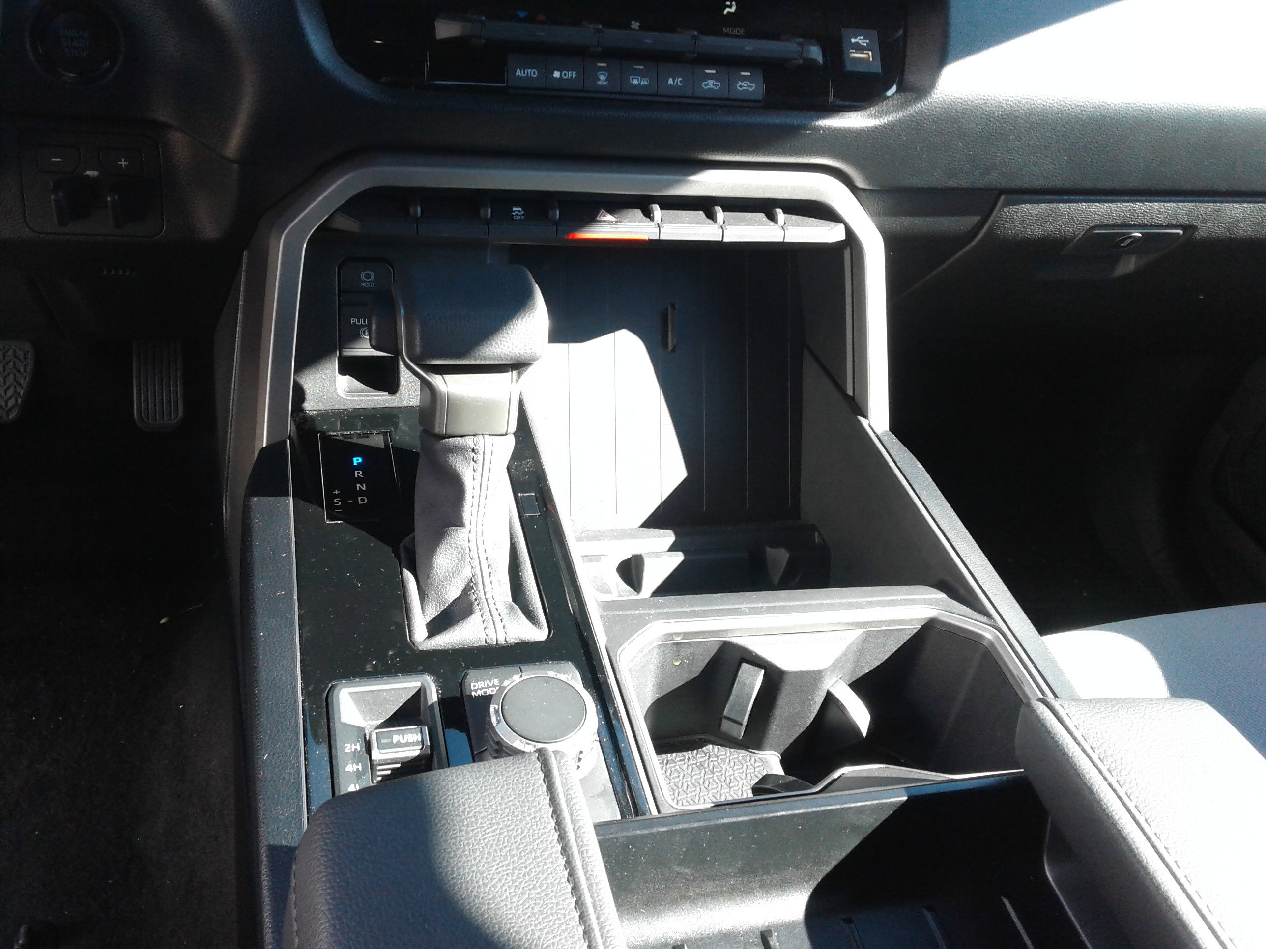 Used 2025 Toyota Tundra SR5 w/ SR5 Convenience Package image 16