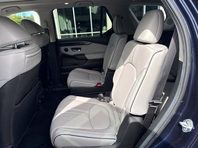 Used 2024 Honda Pilot Elite image 21