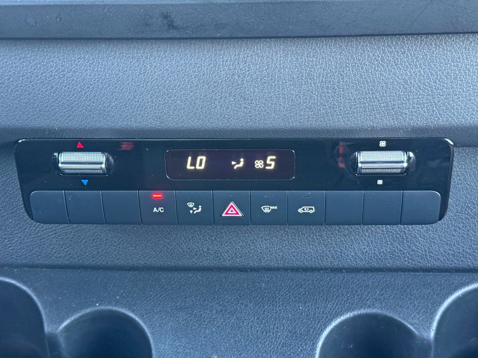 Used 2021 Mercedes-Benz Sprinter 3500 w/ Bench Seat Package image 24