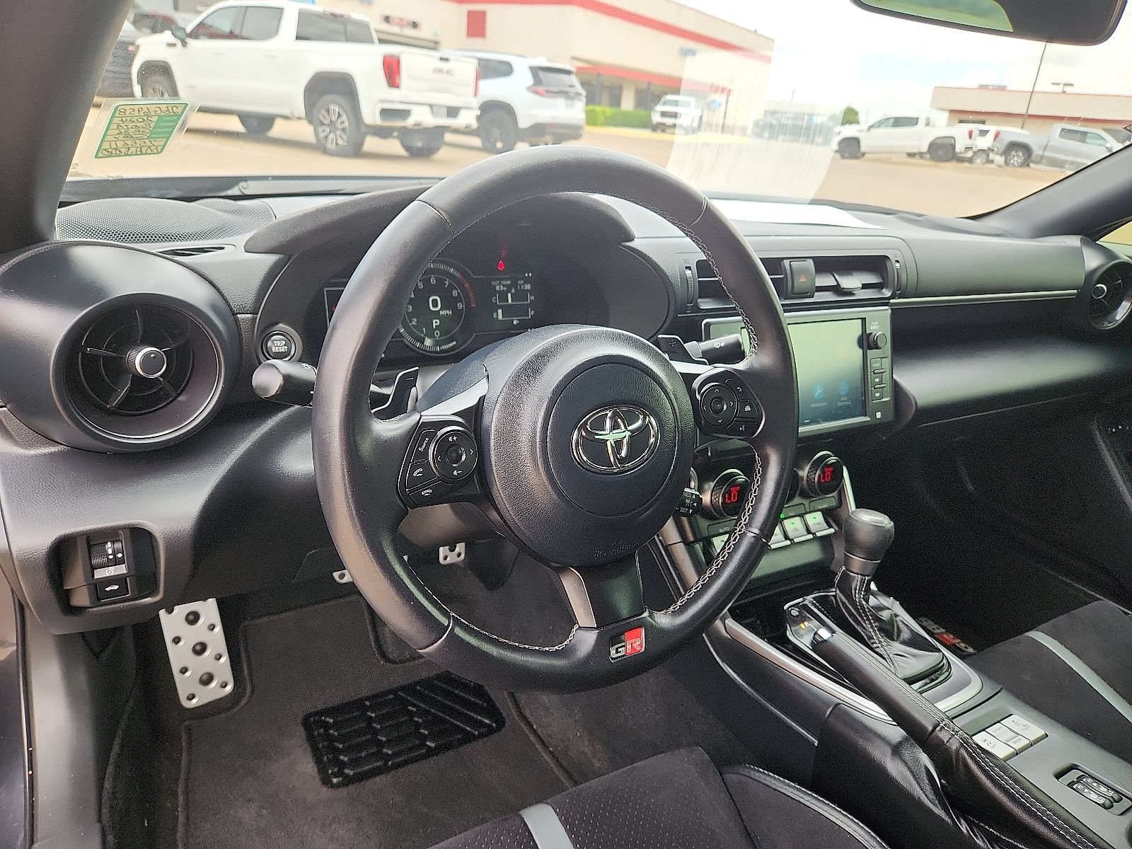 Used 2024 Toyota GR86 Premium RWD image 12