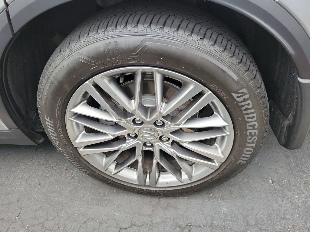 Used 2024 Acura MDX SH-AWD w/ Advance Package image 15