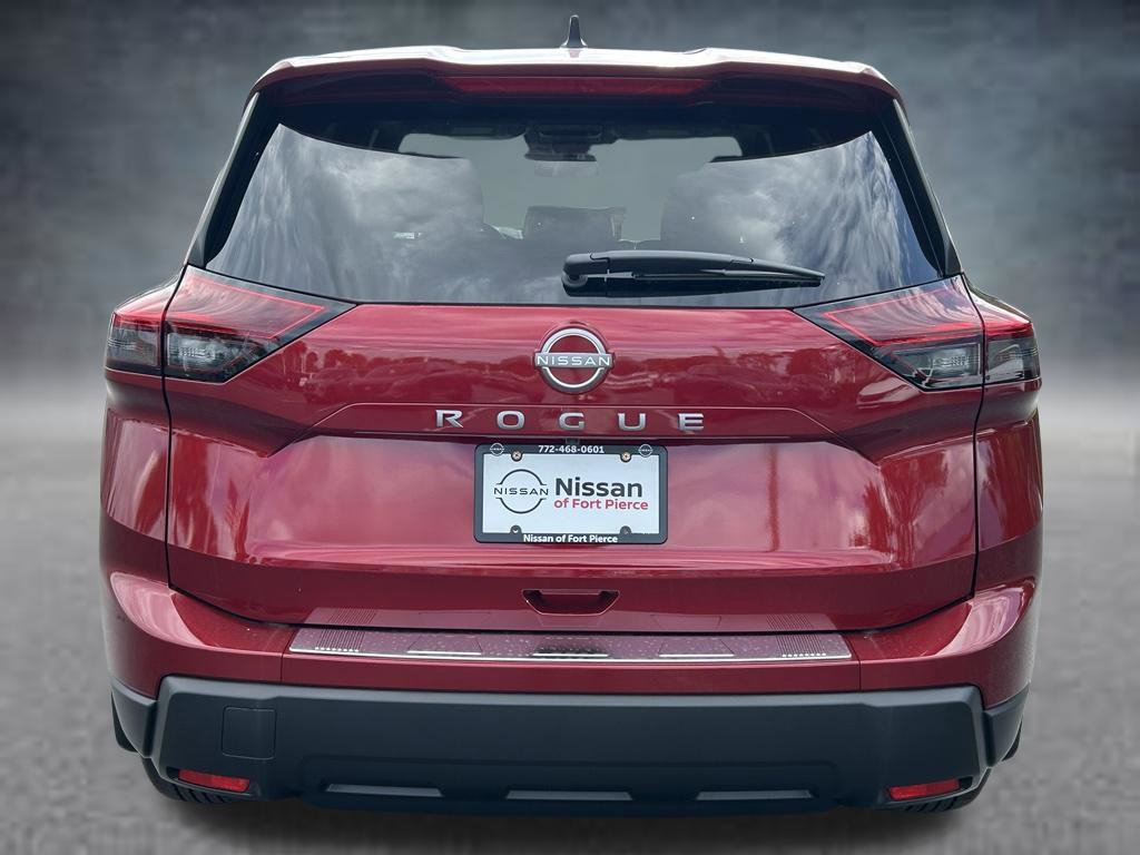 Used 2026 Nissan Rogue SV FWD image 7