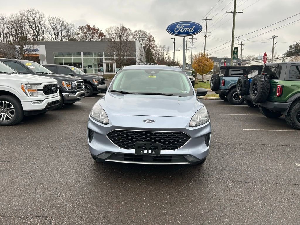 Certified 2022 Ford Escape SE w/ Convenience Package image 2