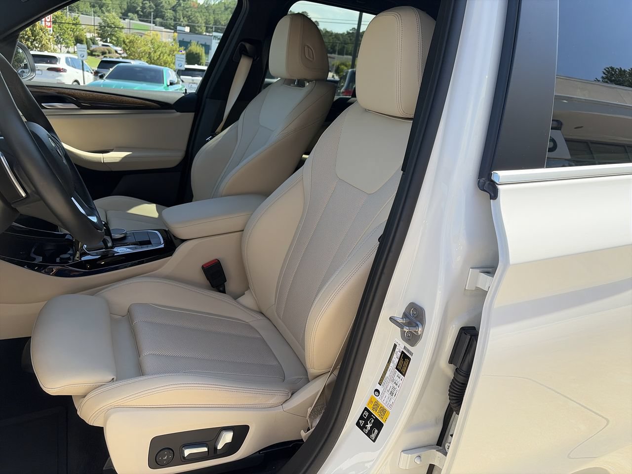 Used 2022 BMW X3 xDrive30i w/ Premium Package 2 (ZPA) AWD/4WD image 14