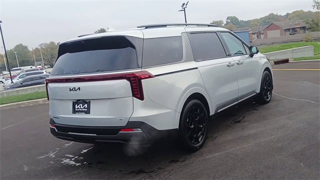 New 2026 Kia Carnival SX Prestige image 2