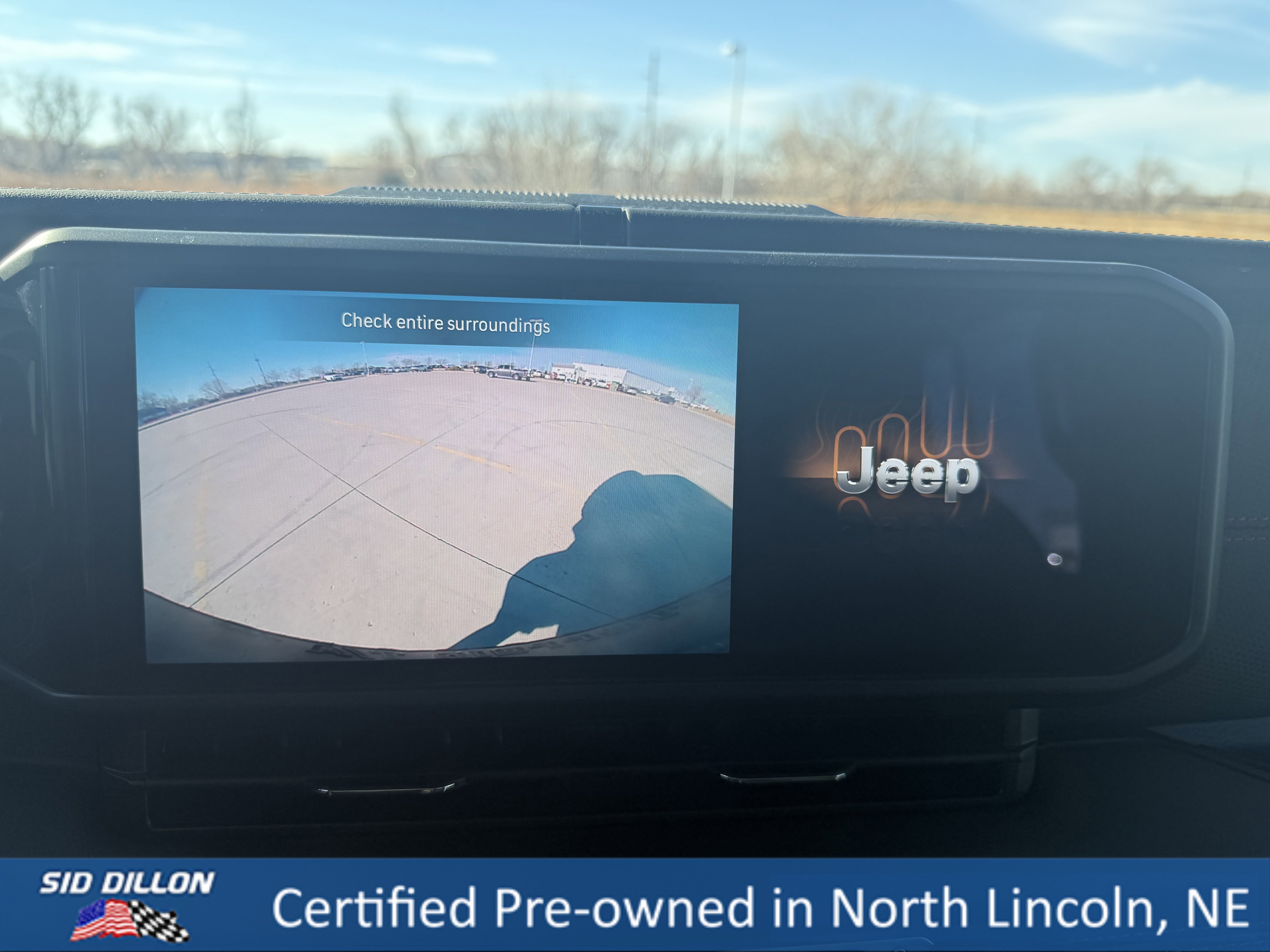 Used 2025 Jeep Wrangler Unlimited Rubicon w/ XTREMEE 35" Tire Package image 16