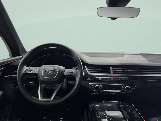 Used 2019 Audi Q7 3.0T Prestige w/ Prestige Package AWD/4WD image 10