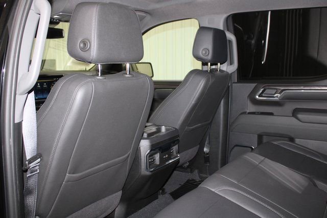 Used 2024 Chevrolet Silverado 1500 LTZ image 17
