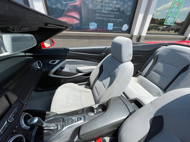 Used 2020 Chevrolet Camaro LT image 13