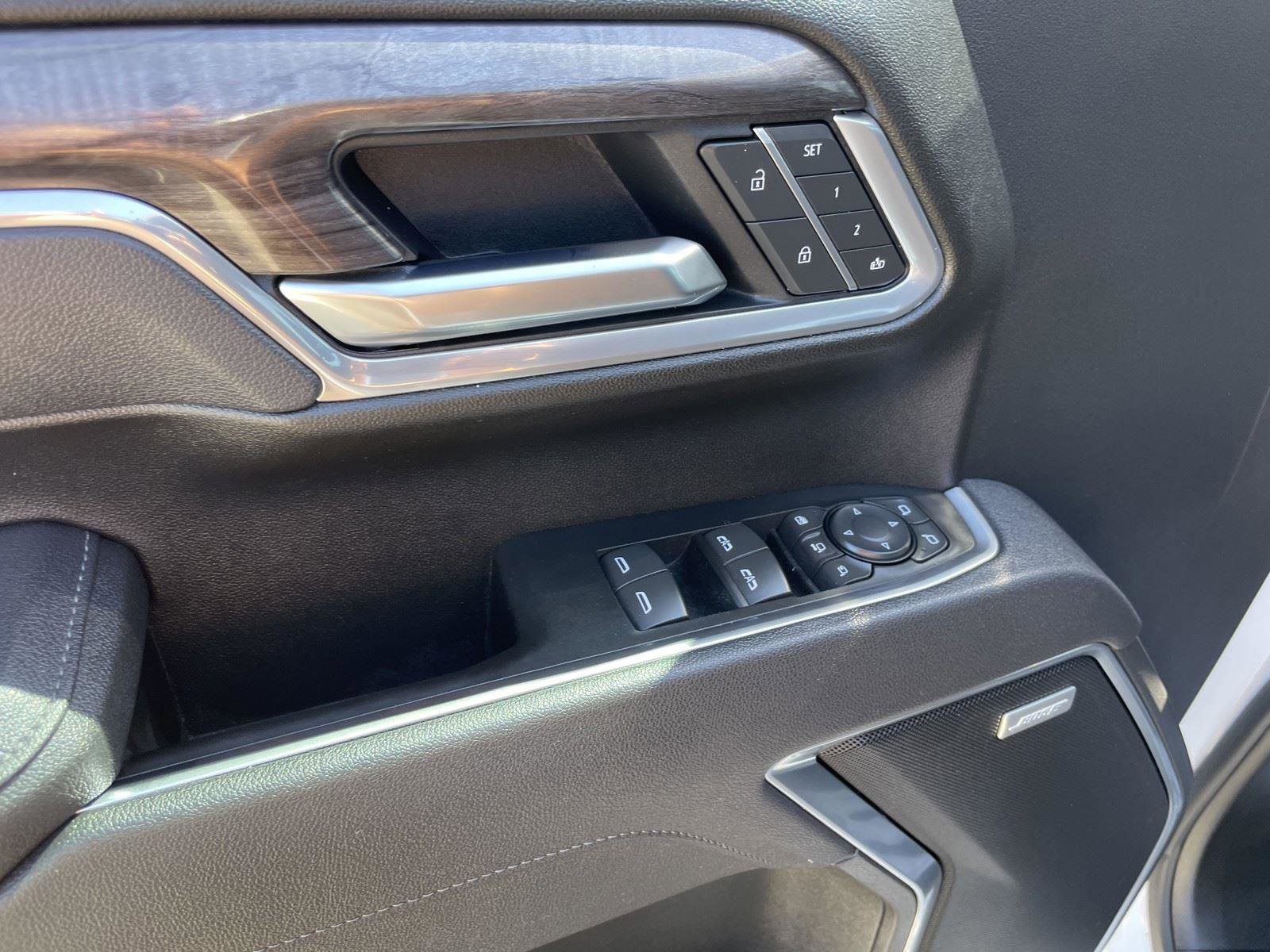 Used 2025 Chevrolet Silverado 3500 LTZ w/ LTZ Texas Edition image 11