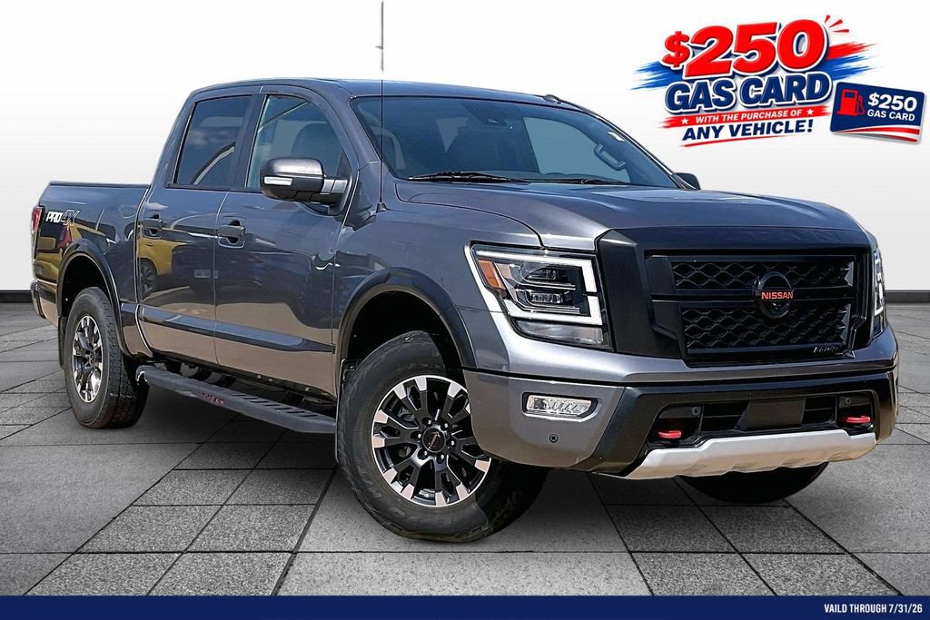 Used 2021 Nissan Titan PRO-4X w/ Pro-4x Convenience Package AWD/4WD image 2