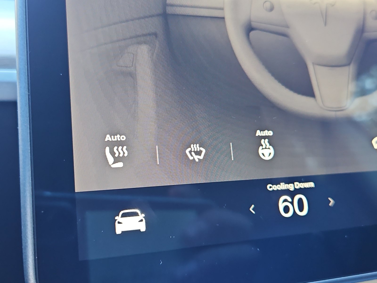 Used 2022 Tesla Model Y Long Range AWD/4WD image 22