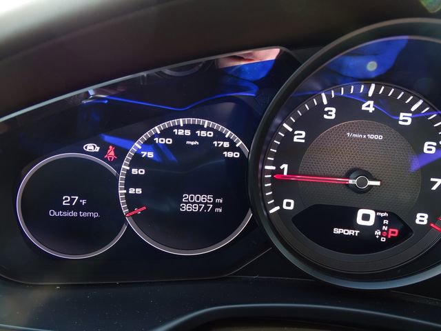 Used 2020 Porsche Panamera image 18