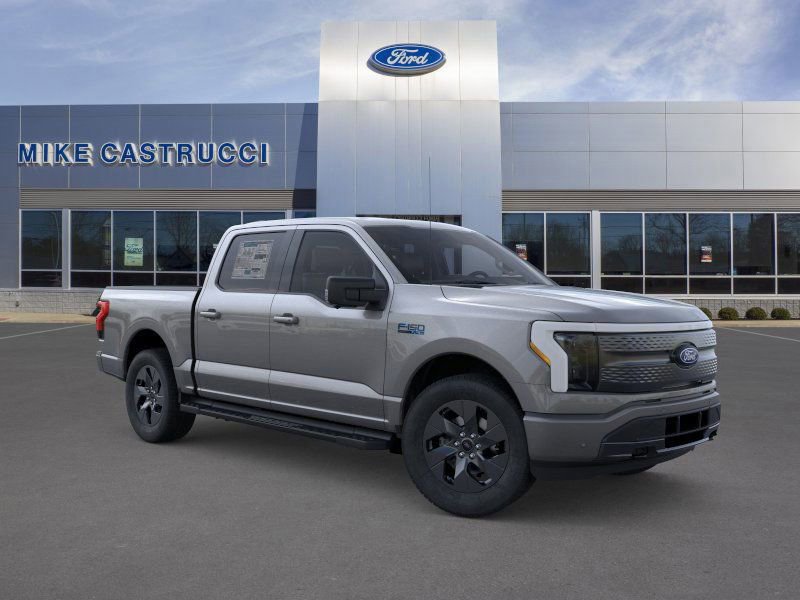 New 2025 Ford F150 Lightning Flash image 7
