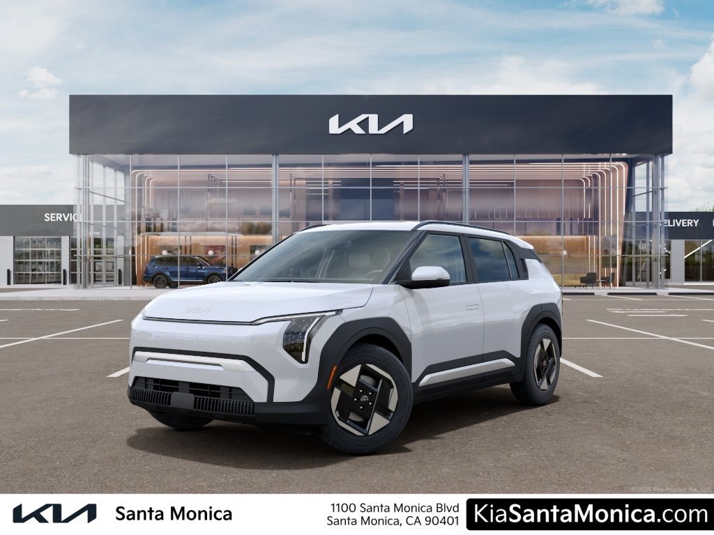 New 2027 Kia EV3 Wind FWD image 1
