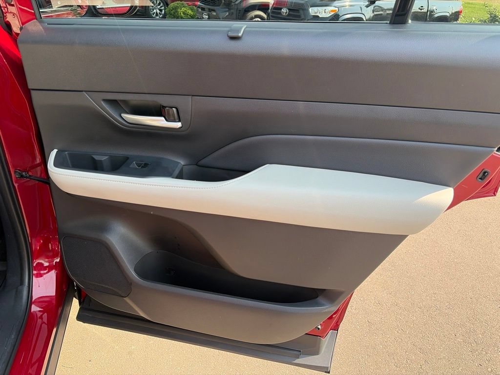 Used 2025 Toyota Grand Highlander AWD Hybrid image 16
