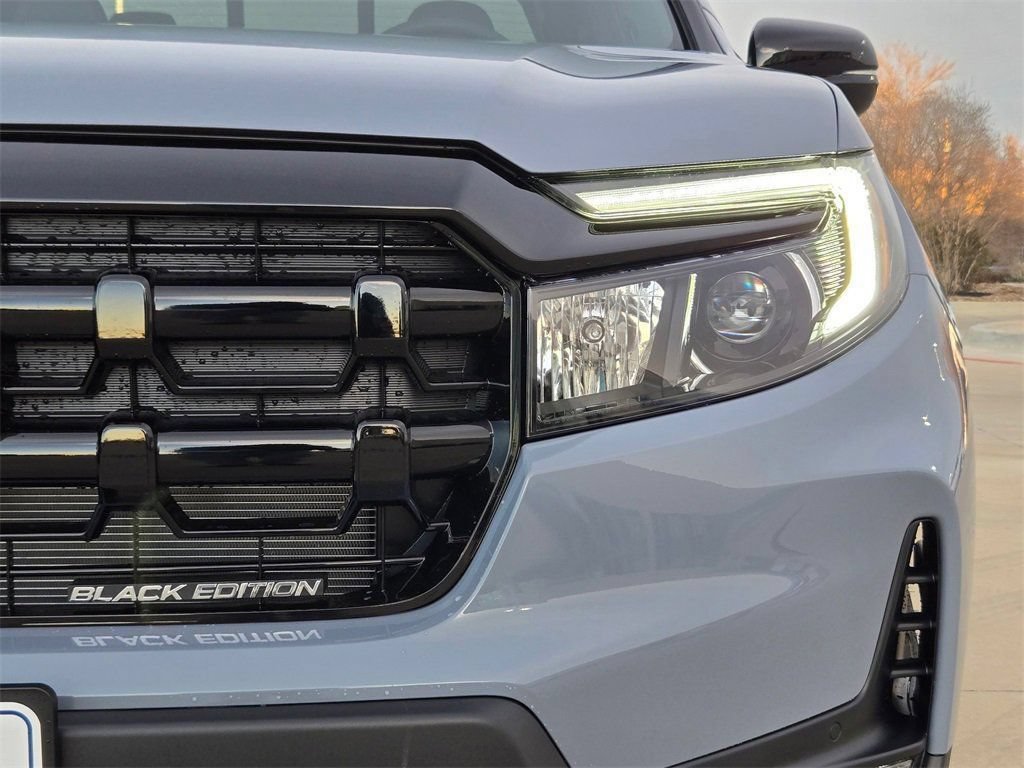 New 2026 Honda Ridgeline Black Edition image 11
