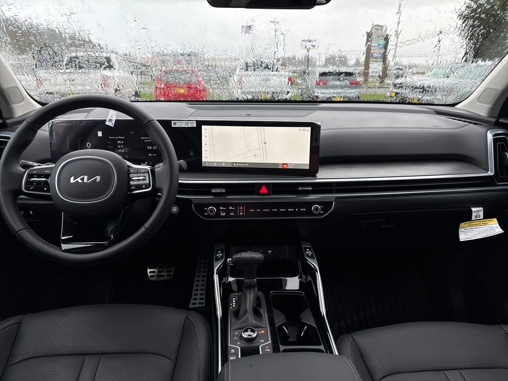 New 2025 Kia Sorento SX image 13