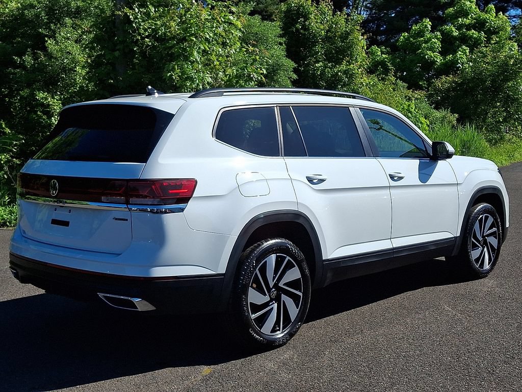 Used 2025 Volkswagen Atlas SE AWD/4WD image 6